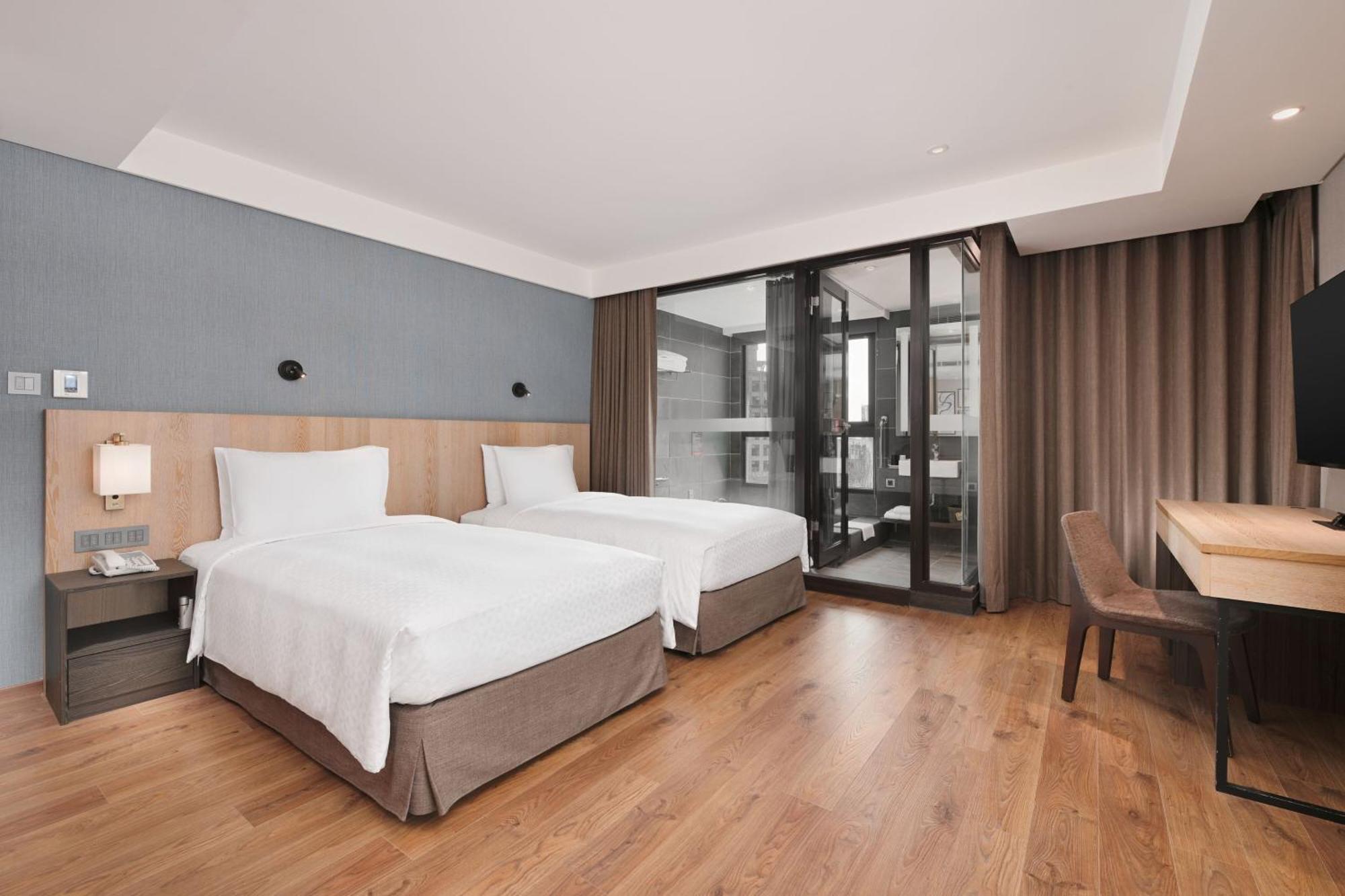 Four Points By Sheraton Yilan Jiaoxi Esterno foto